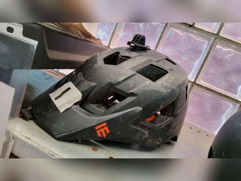 BIKE HELMET