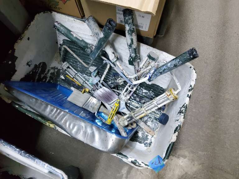 PAINTERS TUB WITH CONTENTS