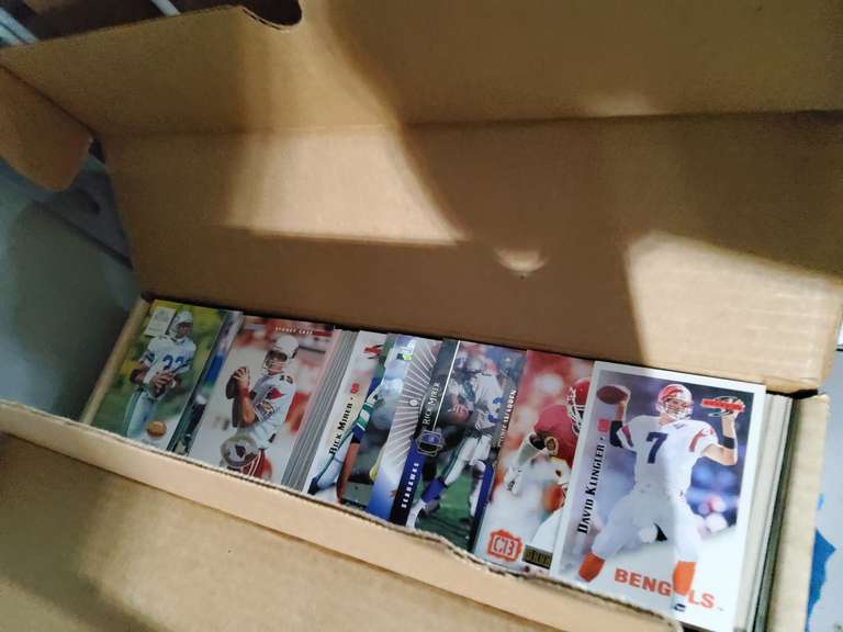 FOOTBALL CARDS