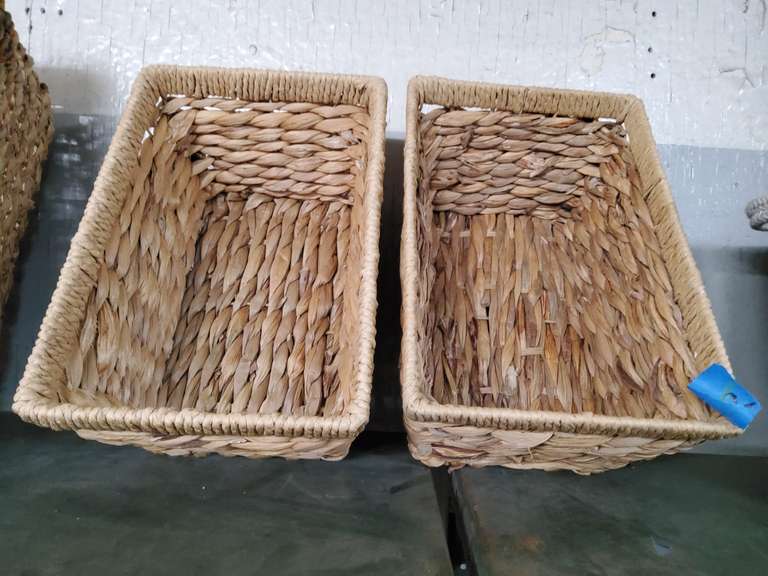 2 BASKETS