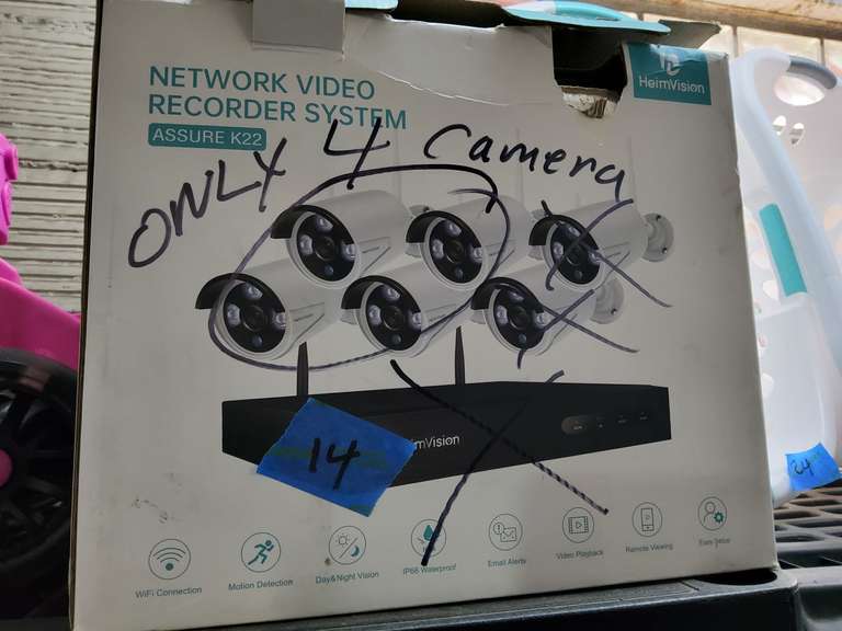 4 CAMERA, BOX NOT COMPLETE!