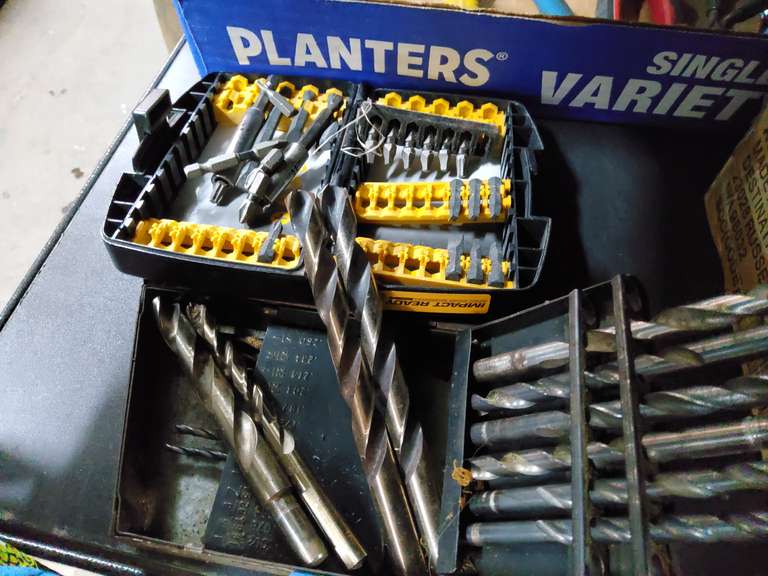 DRILL BITS AND SCREW TIPS