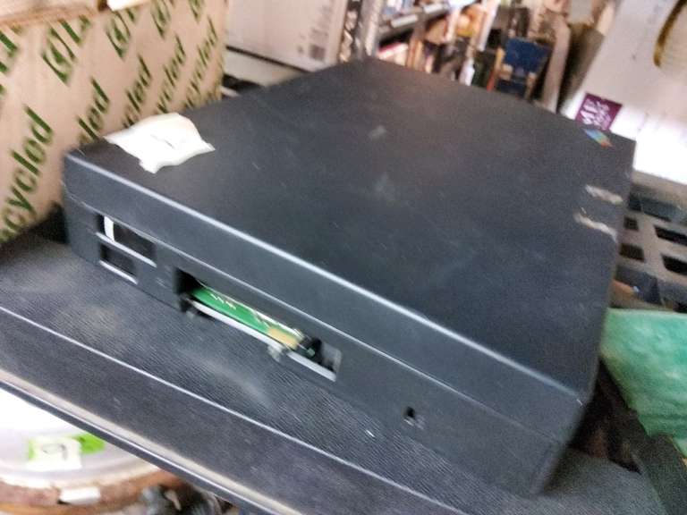 LAPTOP UNTESTED