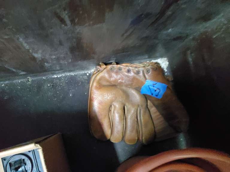 OLD BASEBALL GLOVE