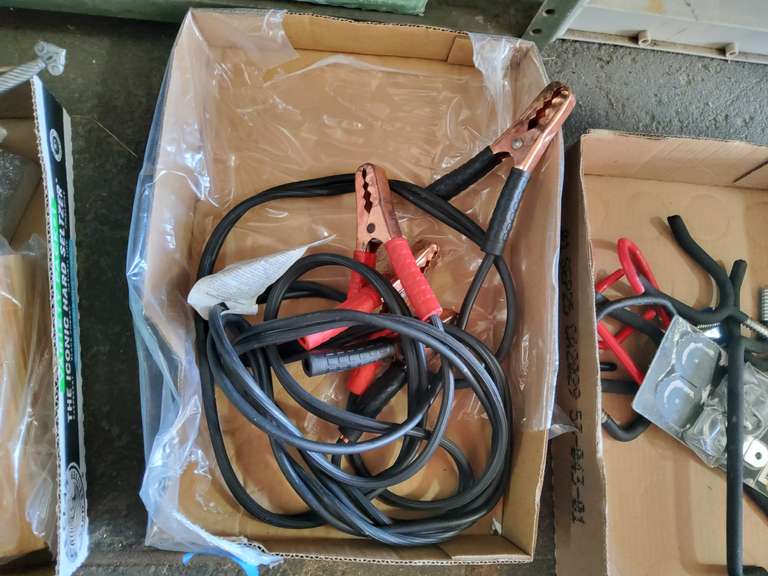 JUMPER CABLES