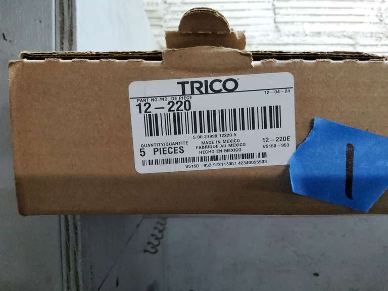 NEW BOX OF WIPERS