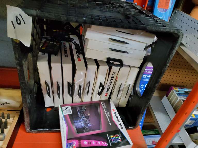 14 STRIP LIGHTS WITH STORAGE CRATE