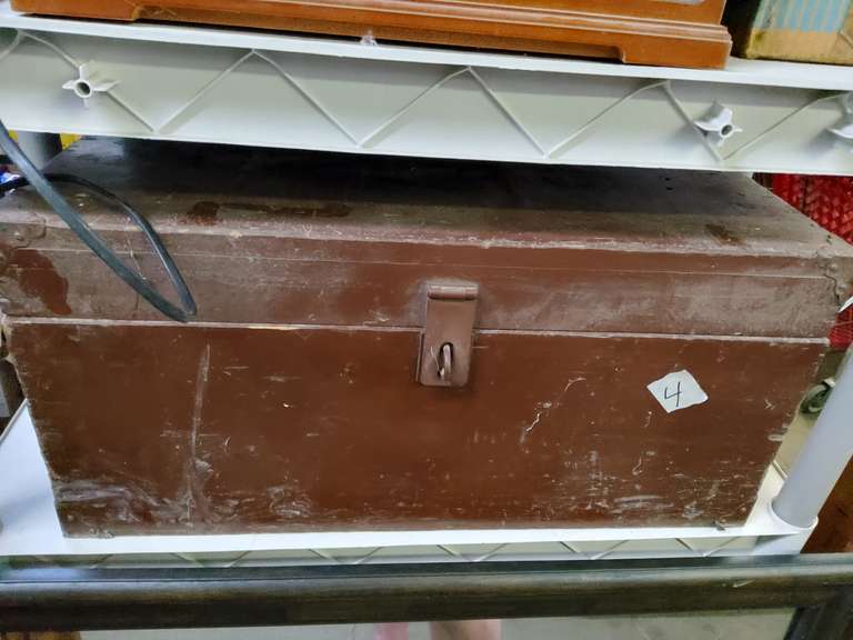 WOOD BOX WITH HASP