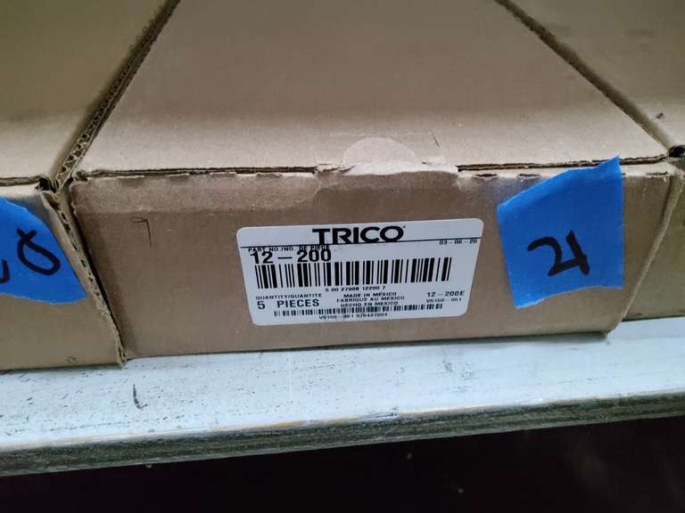 NEW BOX OF WIPERS