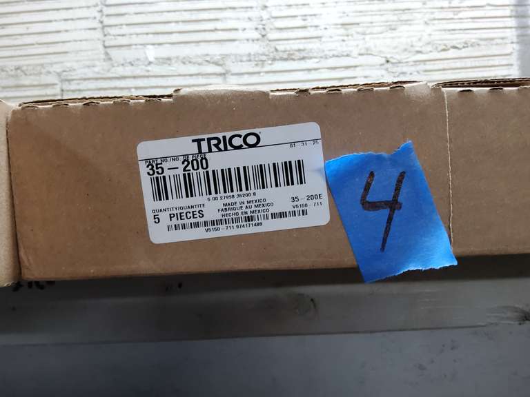 NEW BOX OF WIPERS