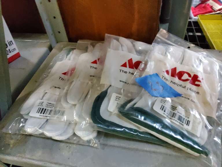 4 NEW WORK GLOVES