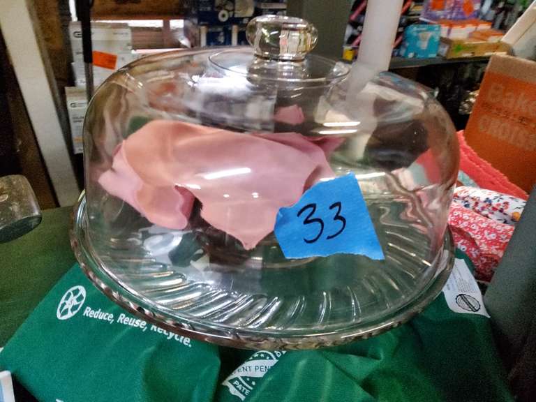 CAKE HOLDER