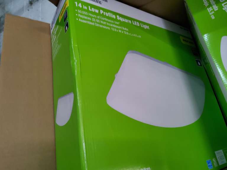 4 NEW LED LOW PROFILE LIGHTS