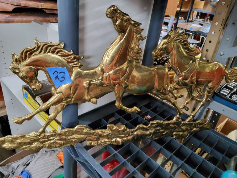 HORSE DECOR