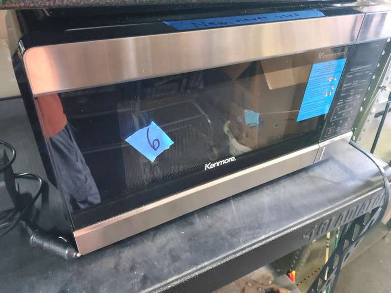 NEW KENMORE MICROWAVE