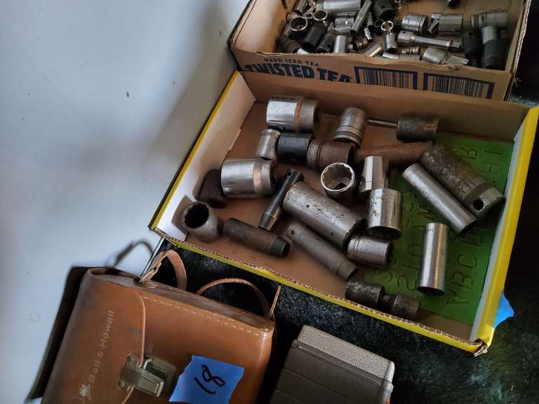 SOCKETS