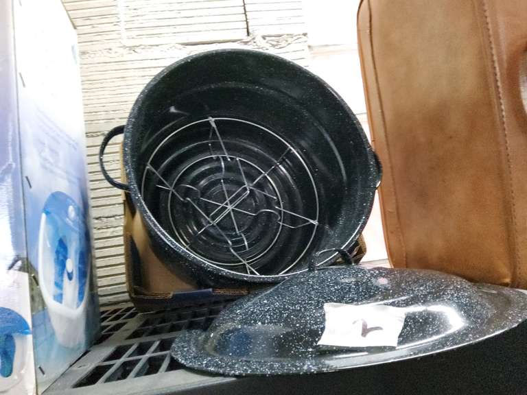 POT WITH LID