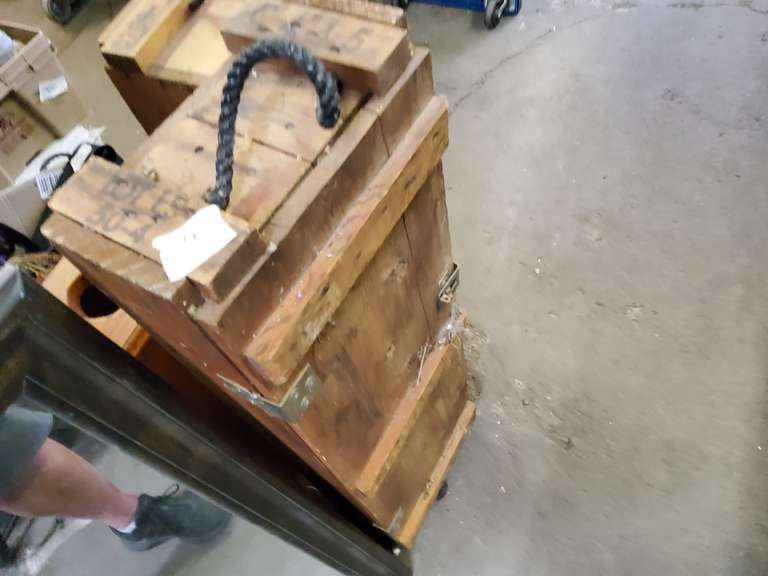 AMMO CRATE