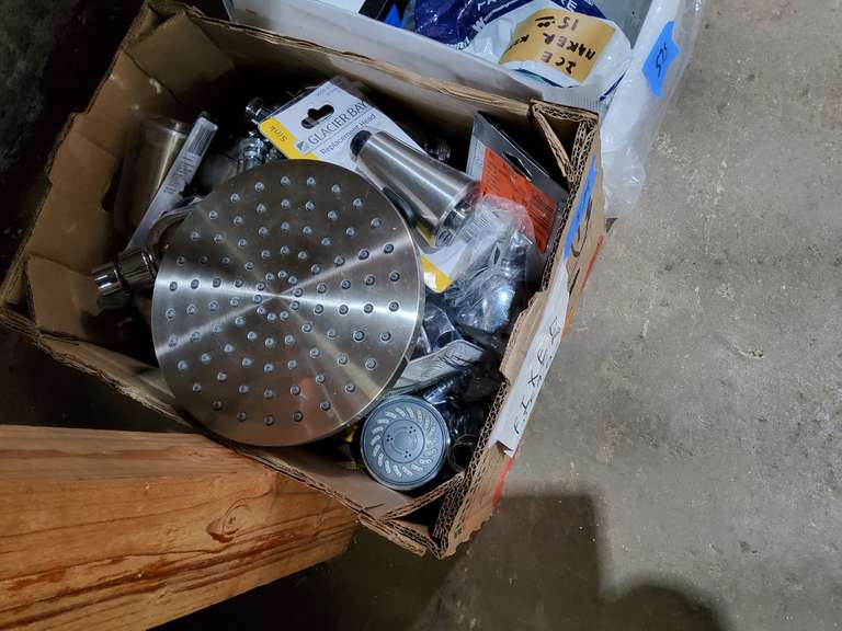 BOX OF PLUMBING