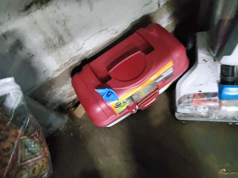 TACKLE BOX, NO HANDLE