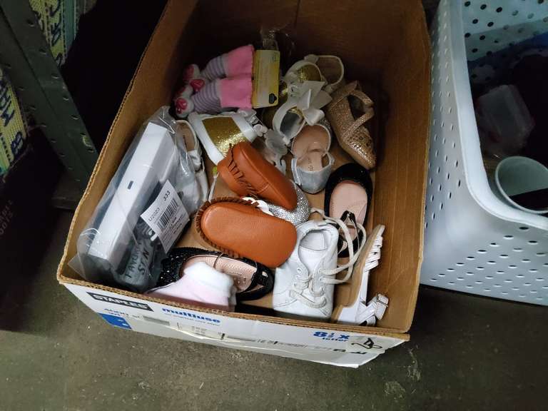 BABY SHOES