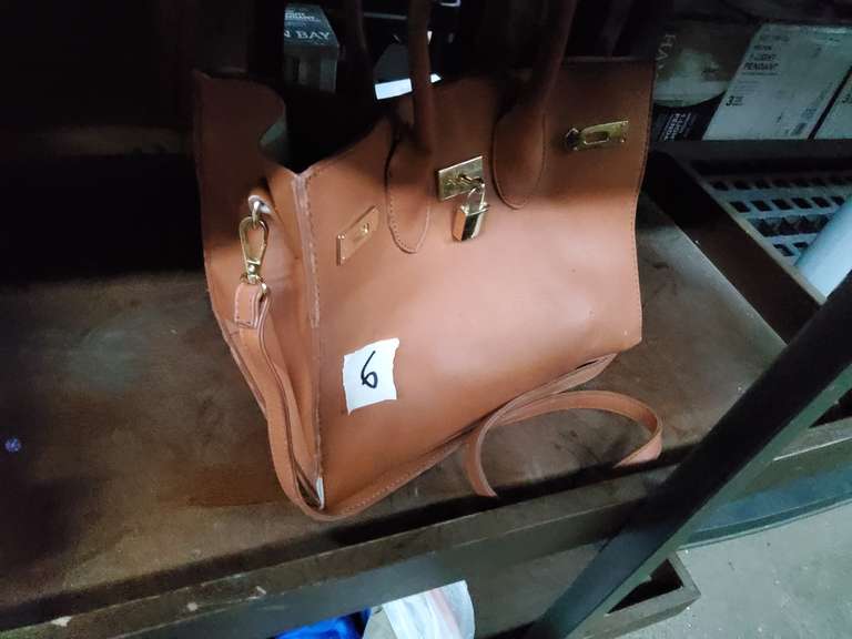 PURSE