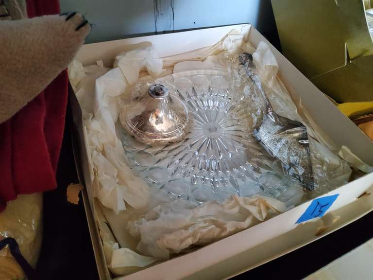 CAKE PLATE