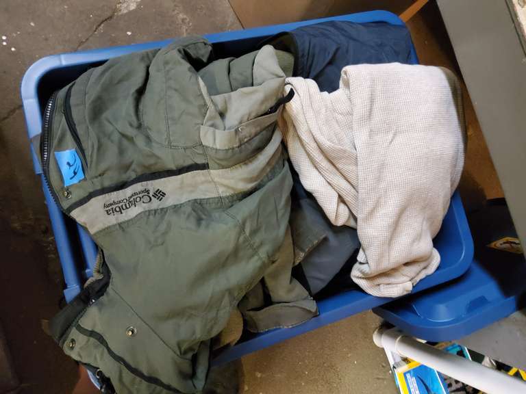 TUB OF CLOTHING