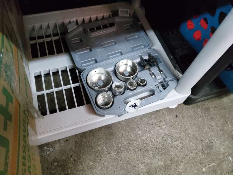HOLE SAW KIT