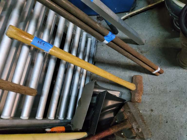SLEDGE HAMMER