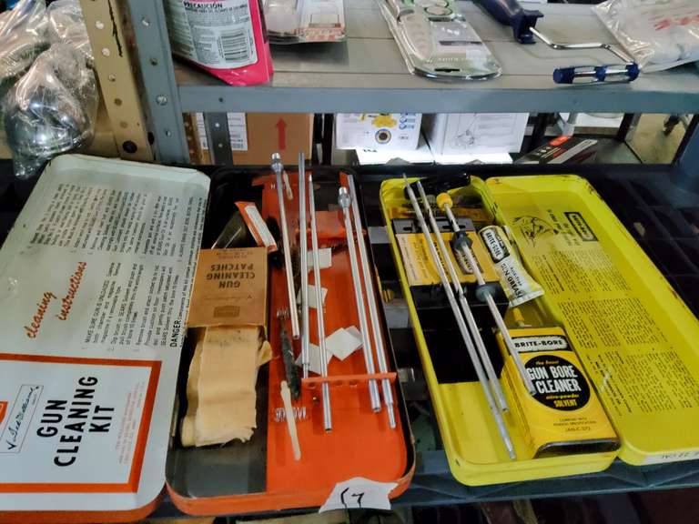 2 GUN CLEANING KITS