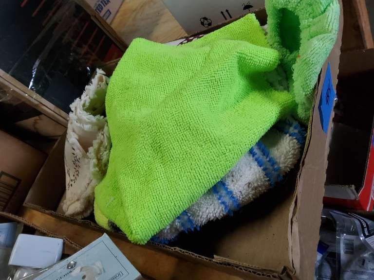 MICROFIBER TOWELS