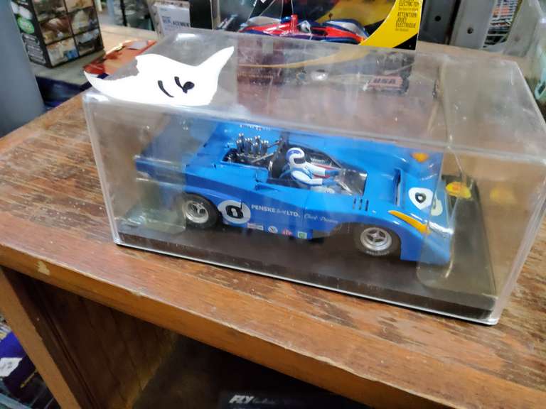 SLOT CAR