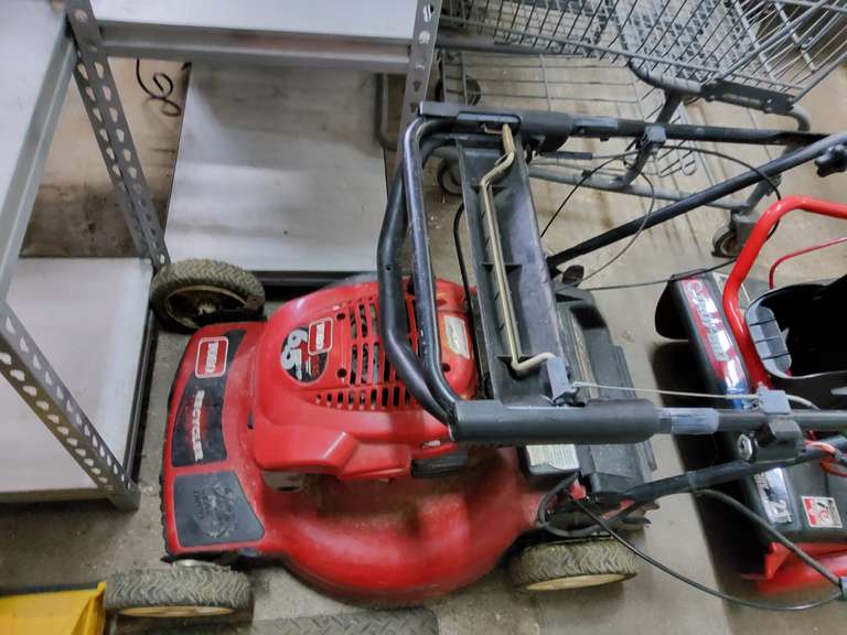 TORO LAWNMOWER,  FOR PARTS OR REPAIR