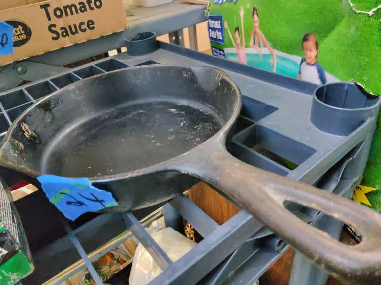 SMALL CAST IRON PAN
