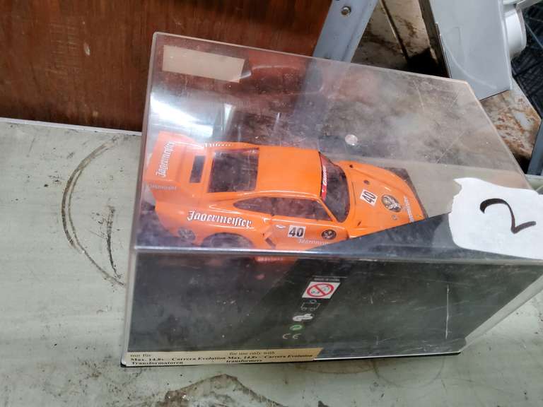 SLOT CAR