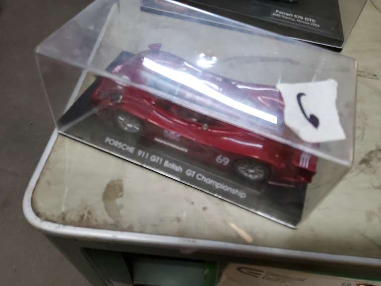 SLOT CAR