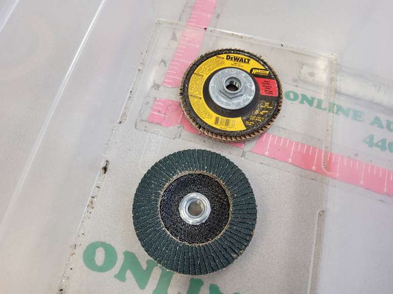 2 DEWALT GRINDING WHEEL