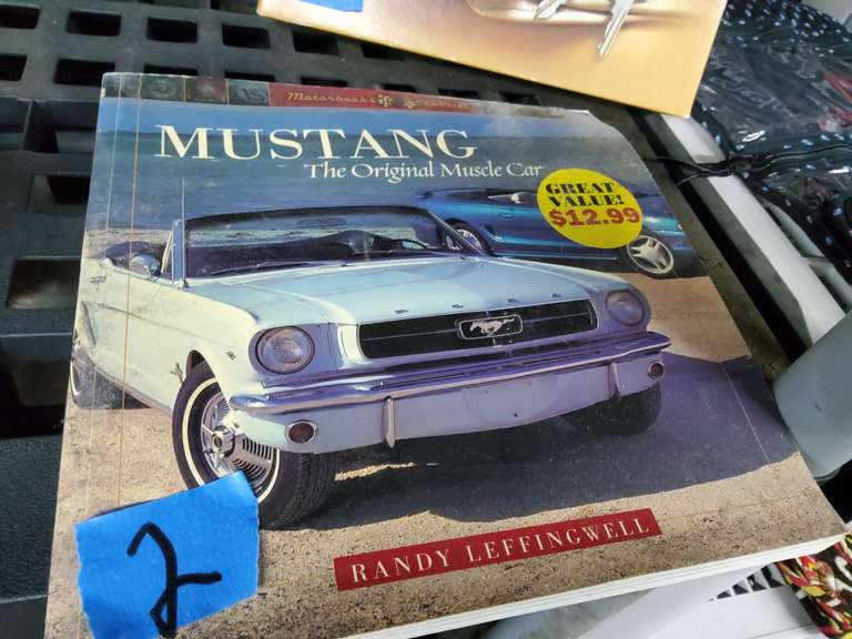 MUSTANG BOOK