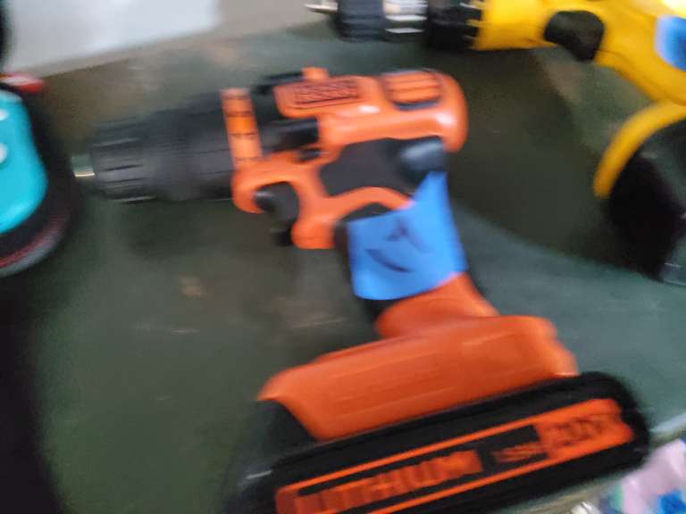 DRILL WITH BATTERY, NO CHARGER, UNTESTED