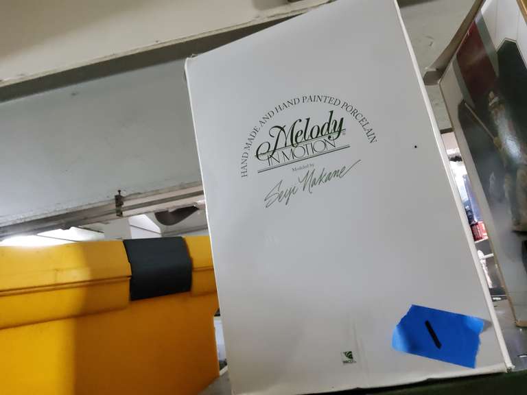 MELODY IN MOTION COLLECTIBLE