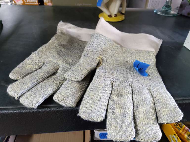 GLOVES
