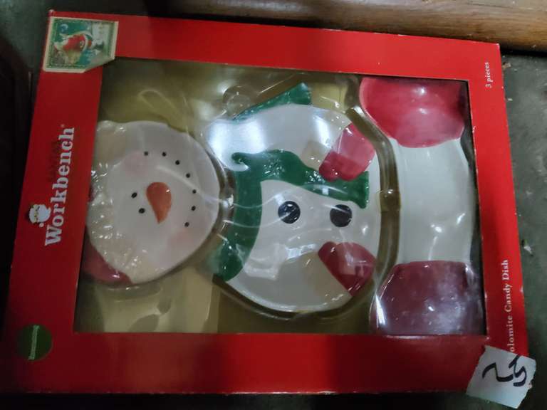 CHRISTMAS CANDY DISH
