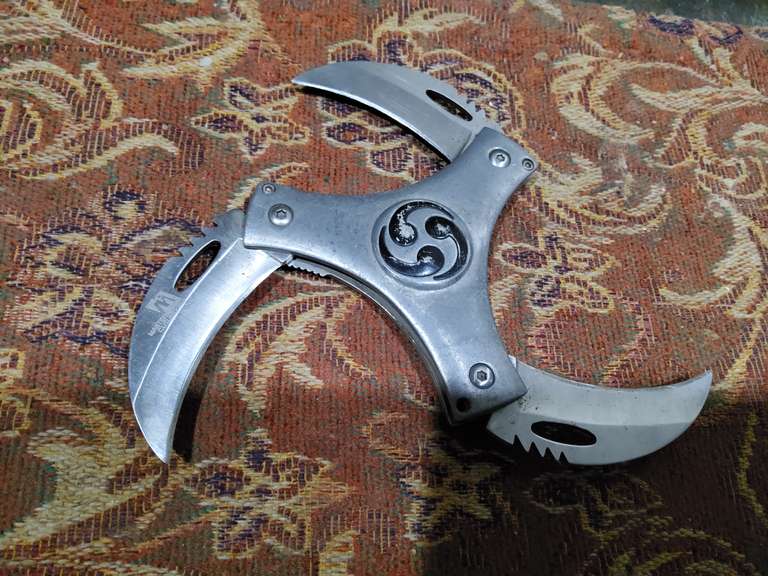 KNIFE