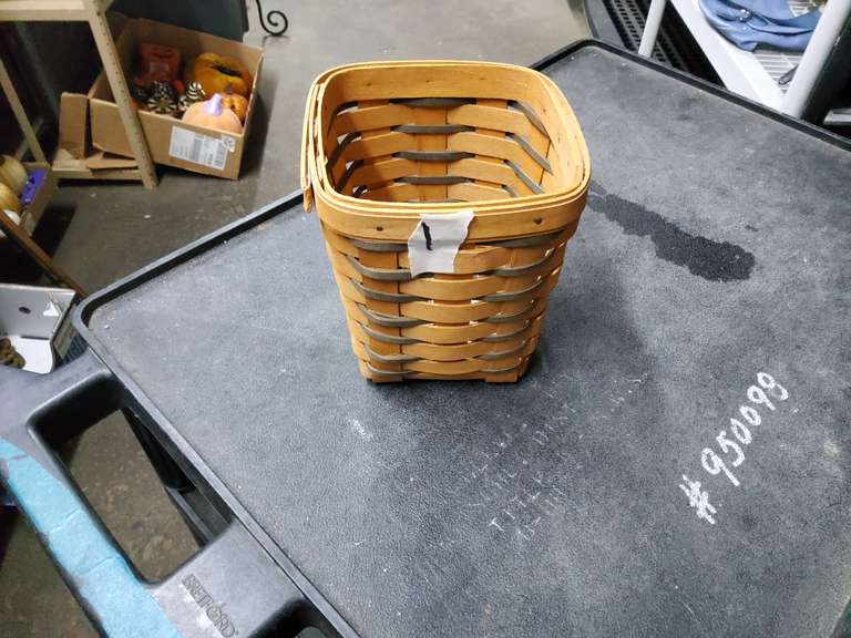 LONGABERGER BASKET
