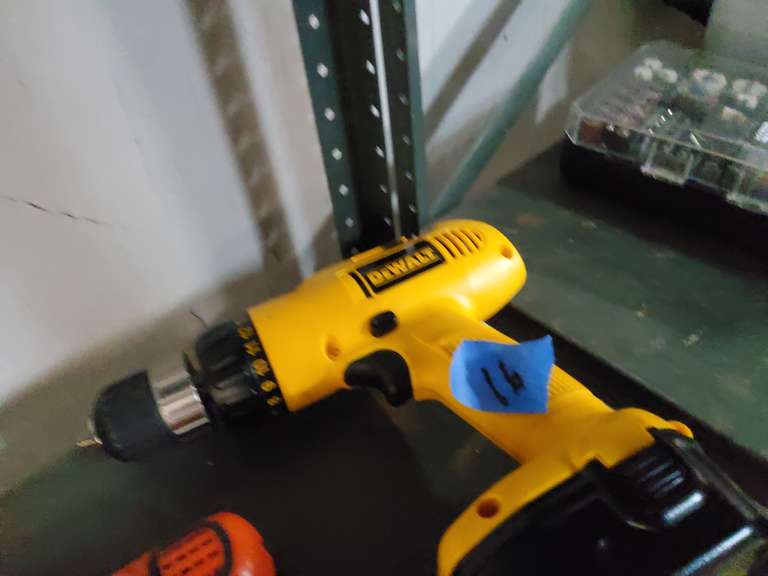 DEWALT DRILL WITH BATTERY, NO CHARGER, UNTESTED