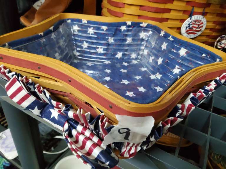 LONGABERGER BASKET