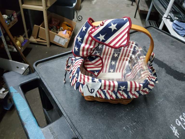 LONGABERGER BASKET