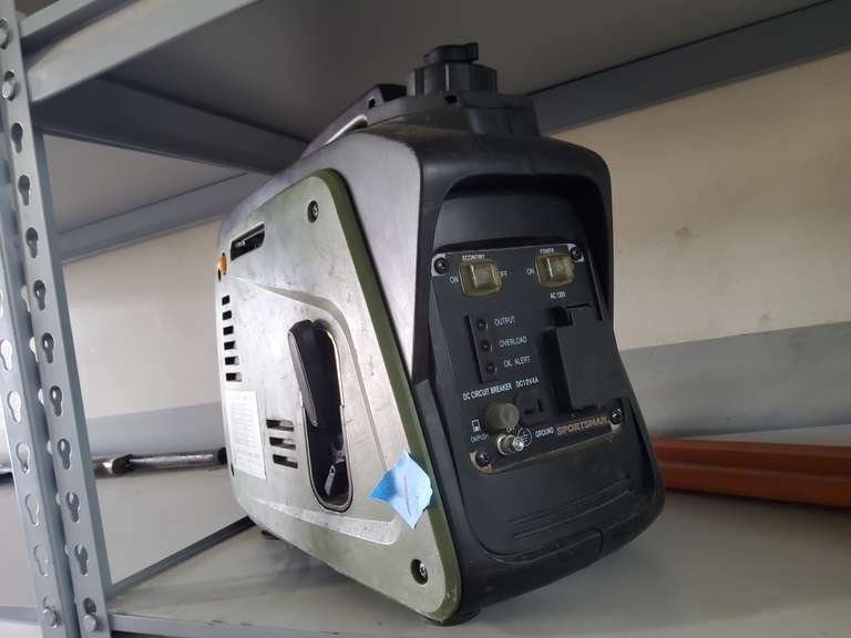 GENERATOR AND ECHO HEDGE TRIMMER