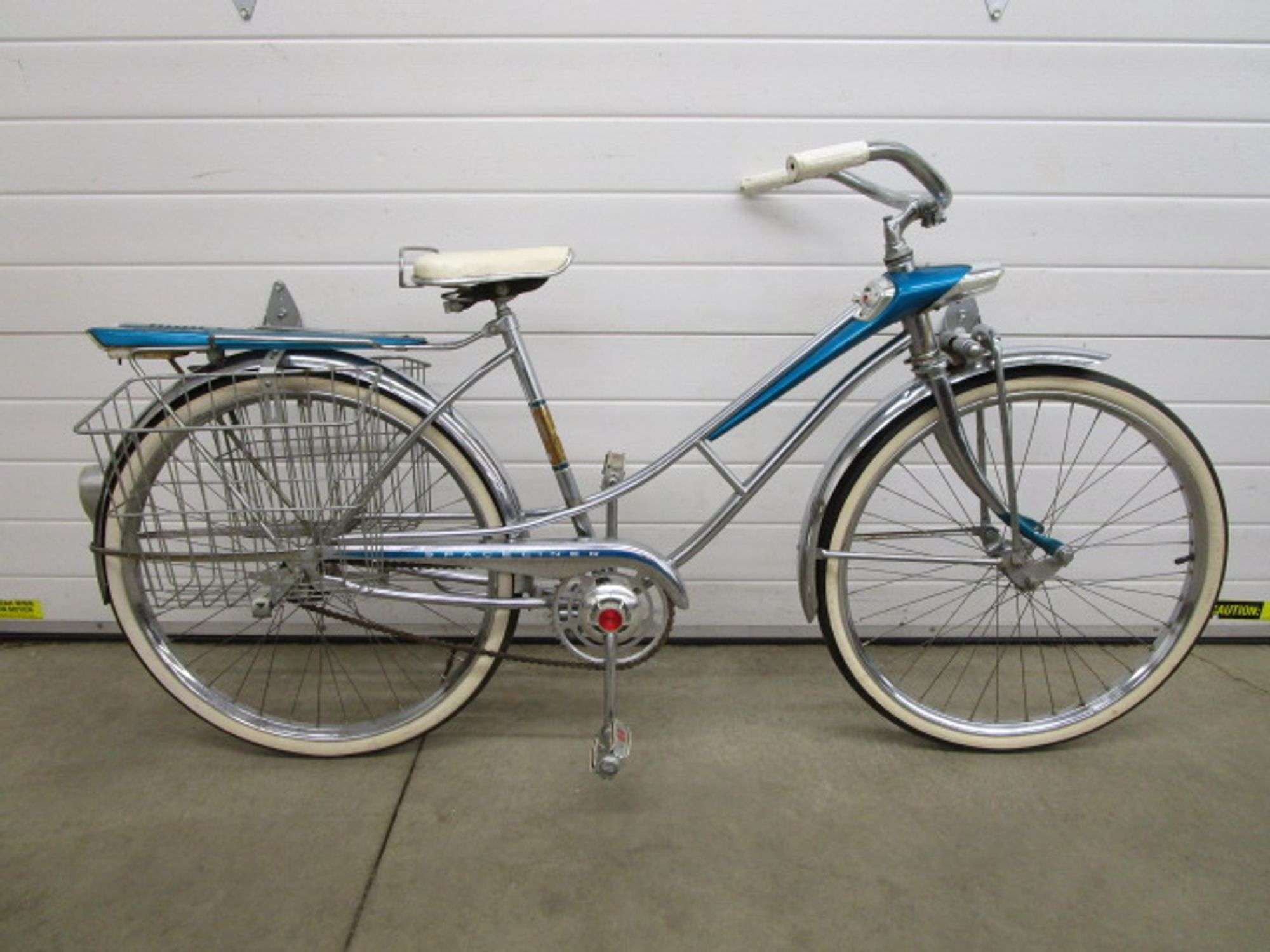 1964 Sears Spaceliner Girls Bicycle w/Baskets - Oberman Auctions